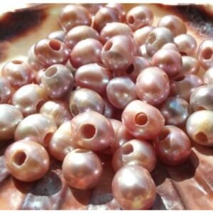 Perla de río de 9-10mm, para cuero de 2mm (1u) rosado