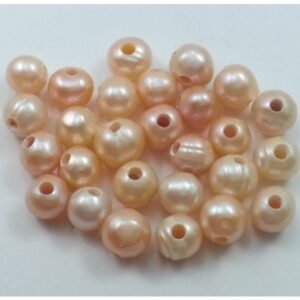 Perla de río de 9-10mm, para cuero de 2mm (1u) salmón claro