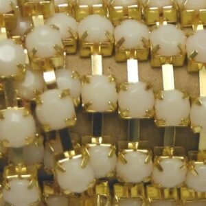 Cadena con strass de 6mm de grosor mate (20cms) beige