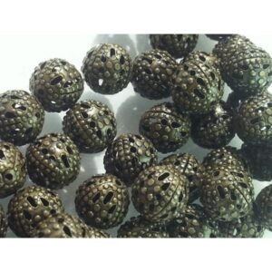 Bola metal calada 8mm color  oro viejo